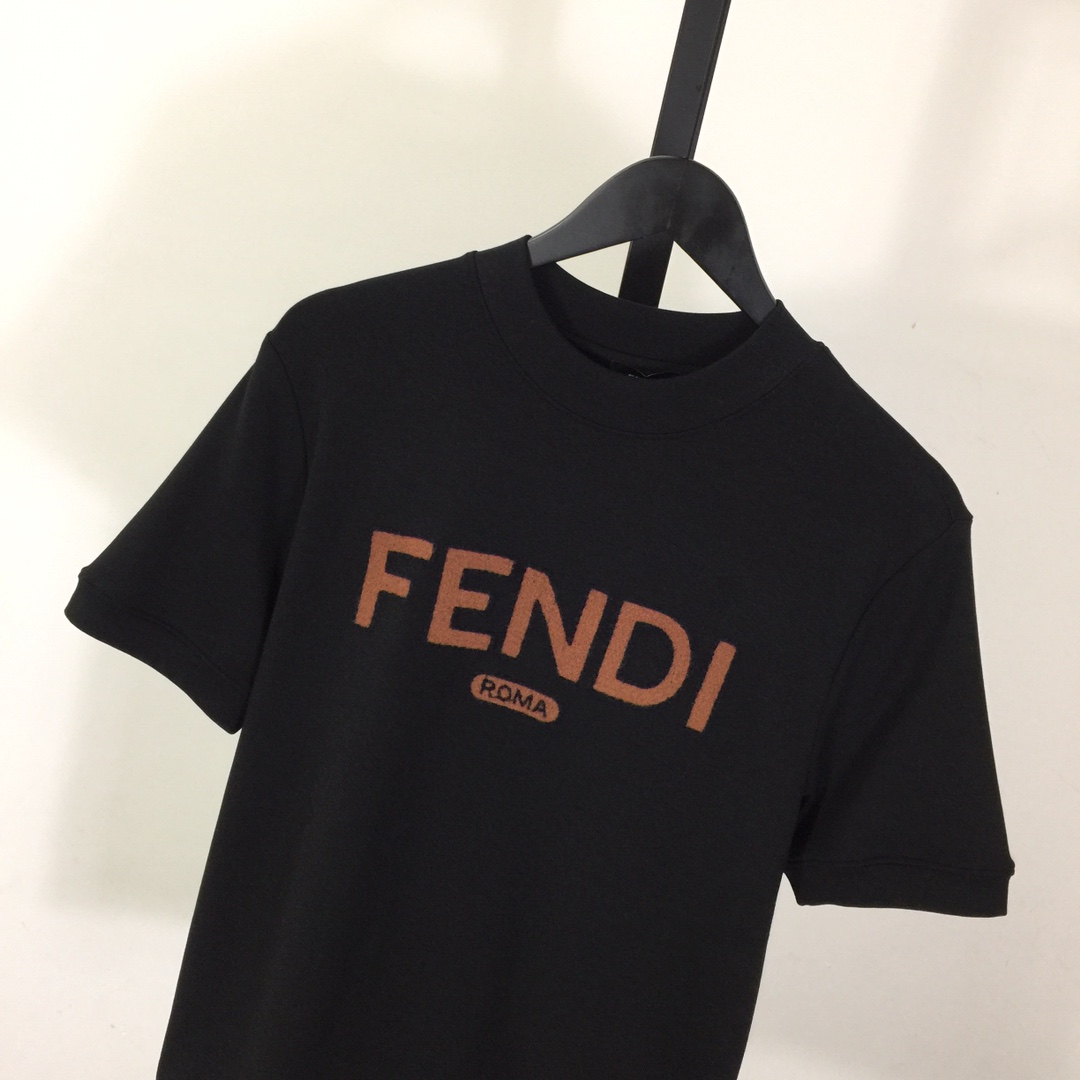 Fendi Black Cotton T-shirt - DesignerGu