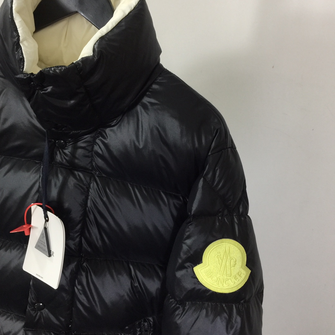 Moncler Dervox Down Jacket - DesignerGu