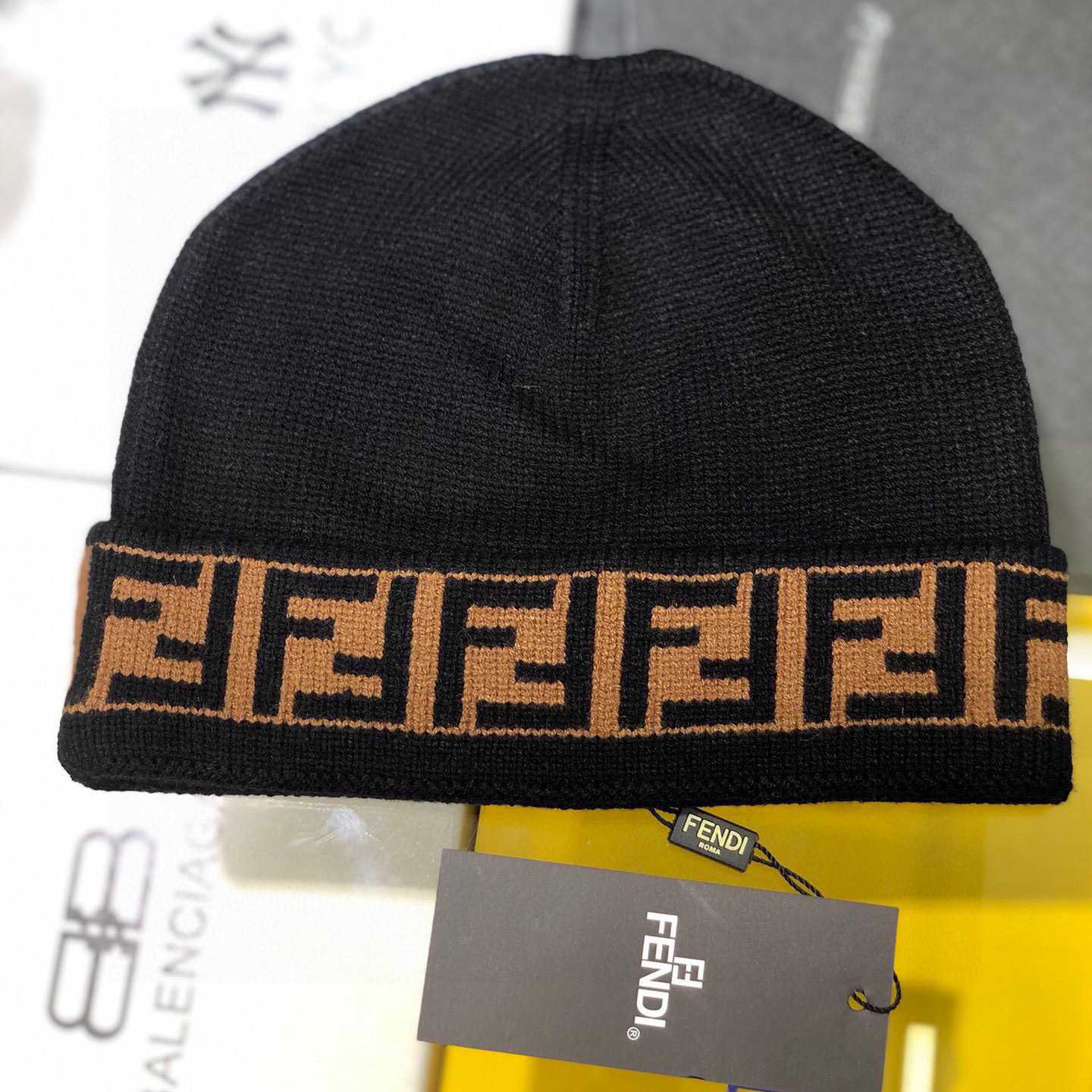 Fendi Beanie  - DesignerGu