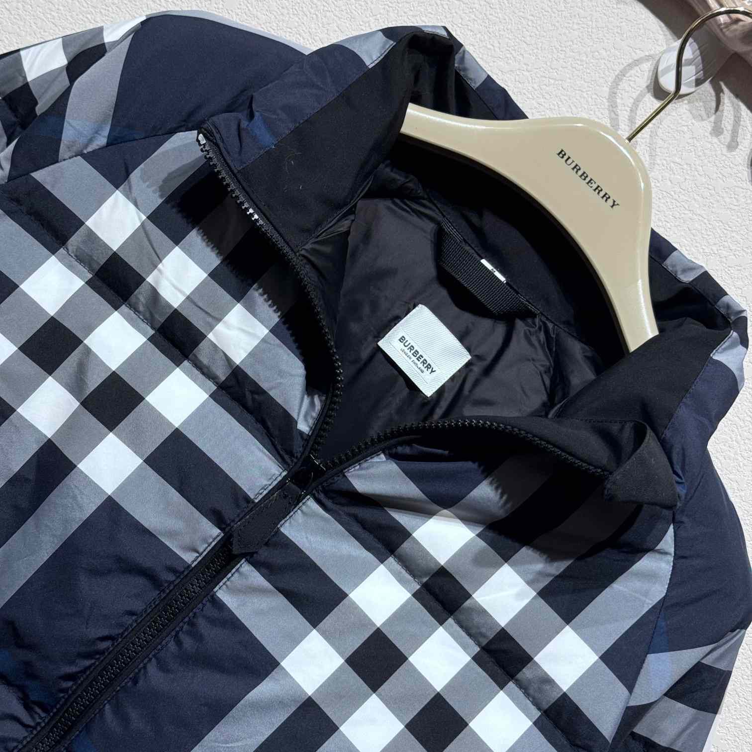 Burberry Cropped Check Puffer Jacket - DesignerGu