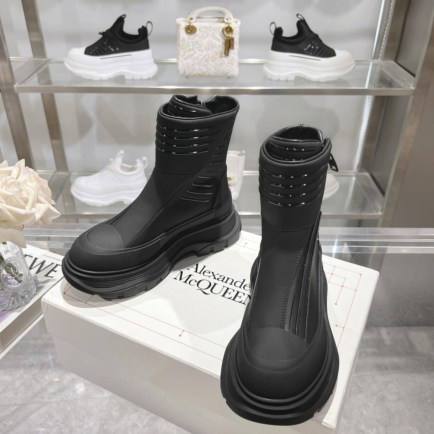 Alexander McQueen Booties - DesignerGu