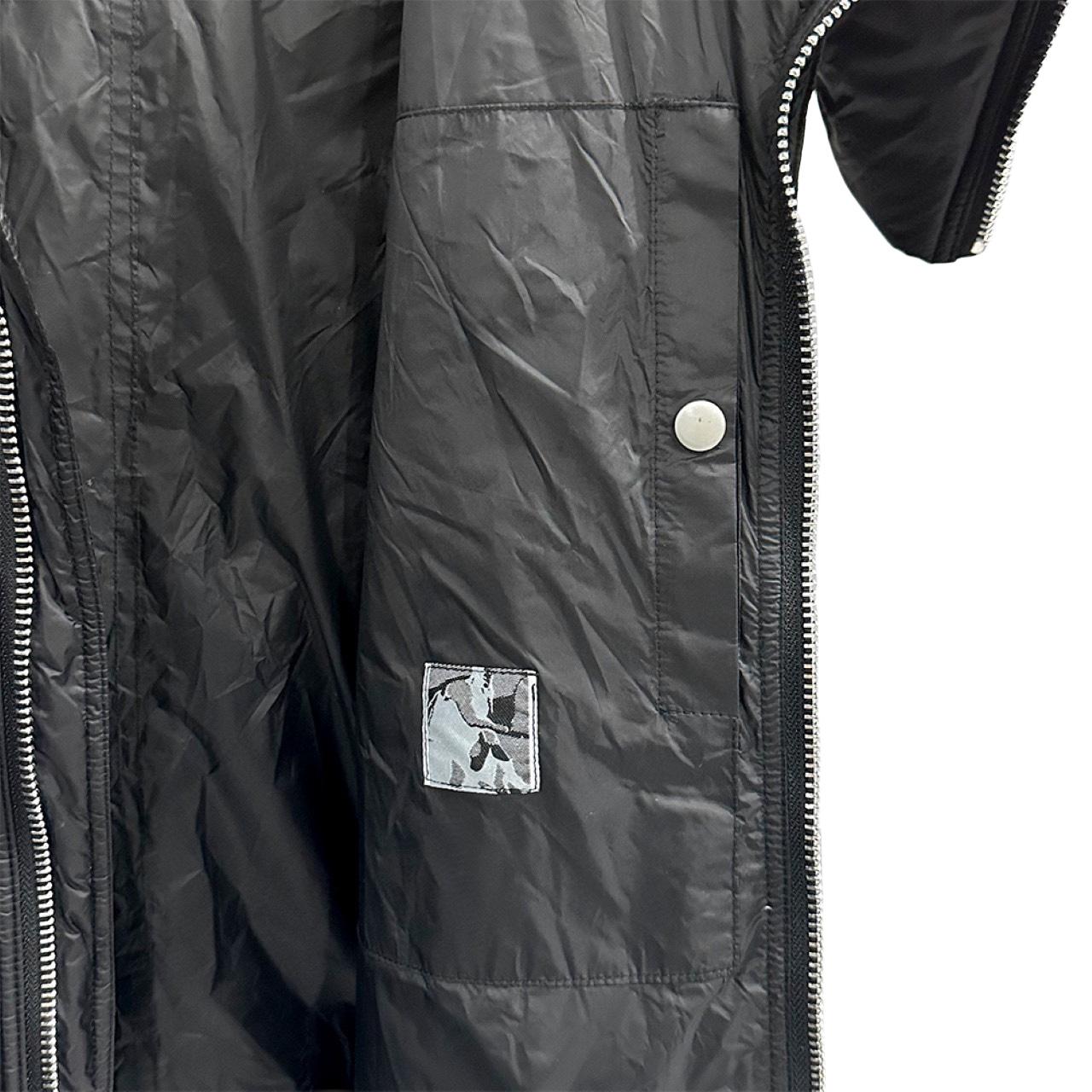 Rick Owens Padded nylon vest with hood - DesignerGu