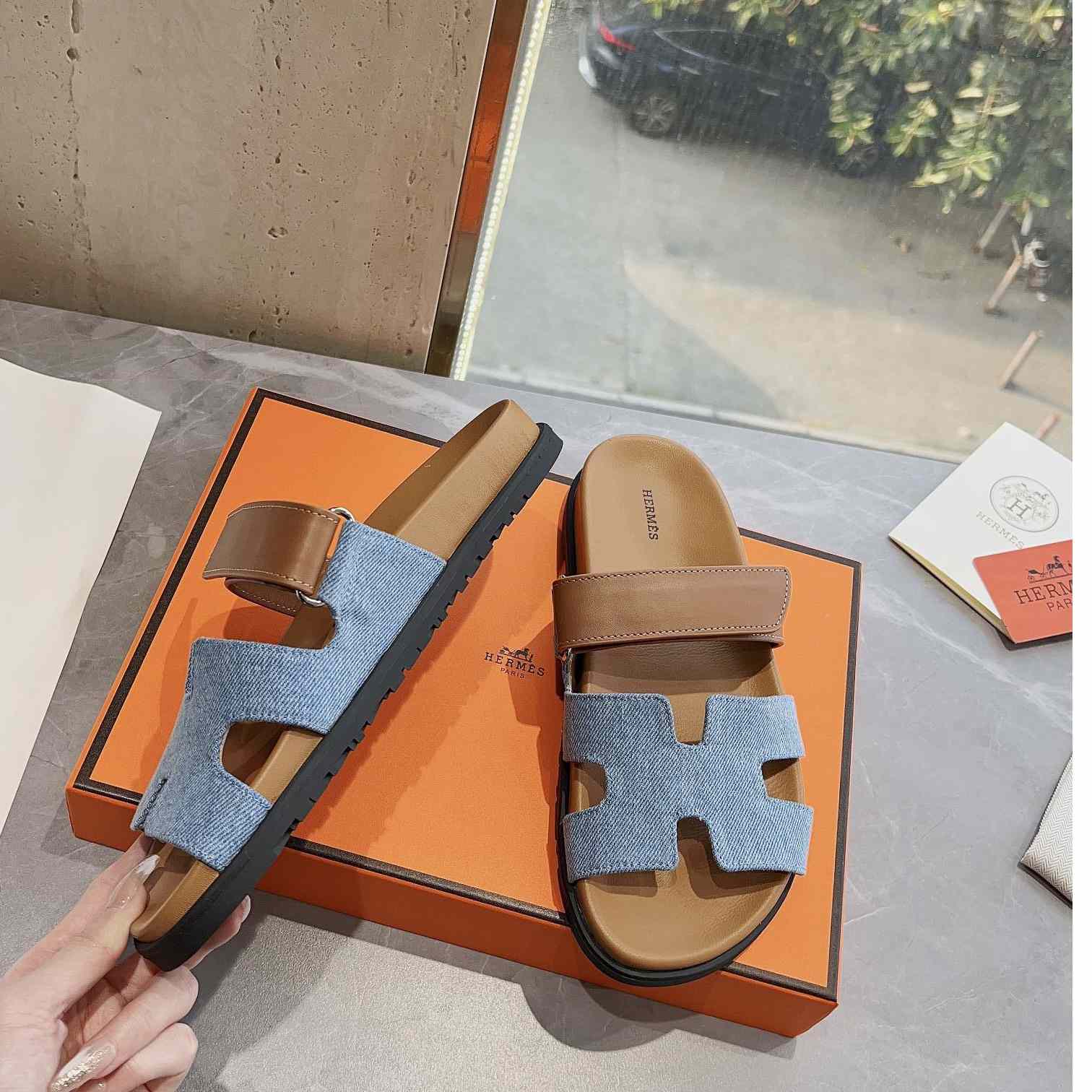 Hermes Chypre Sandal - DesignerGu