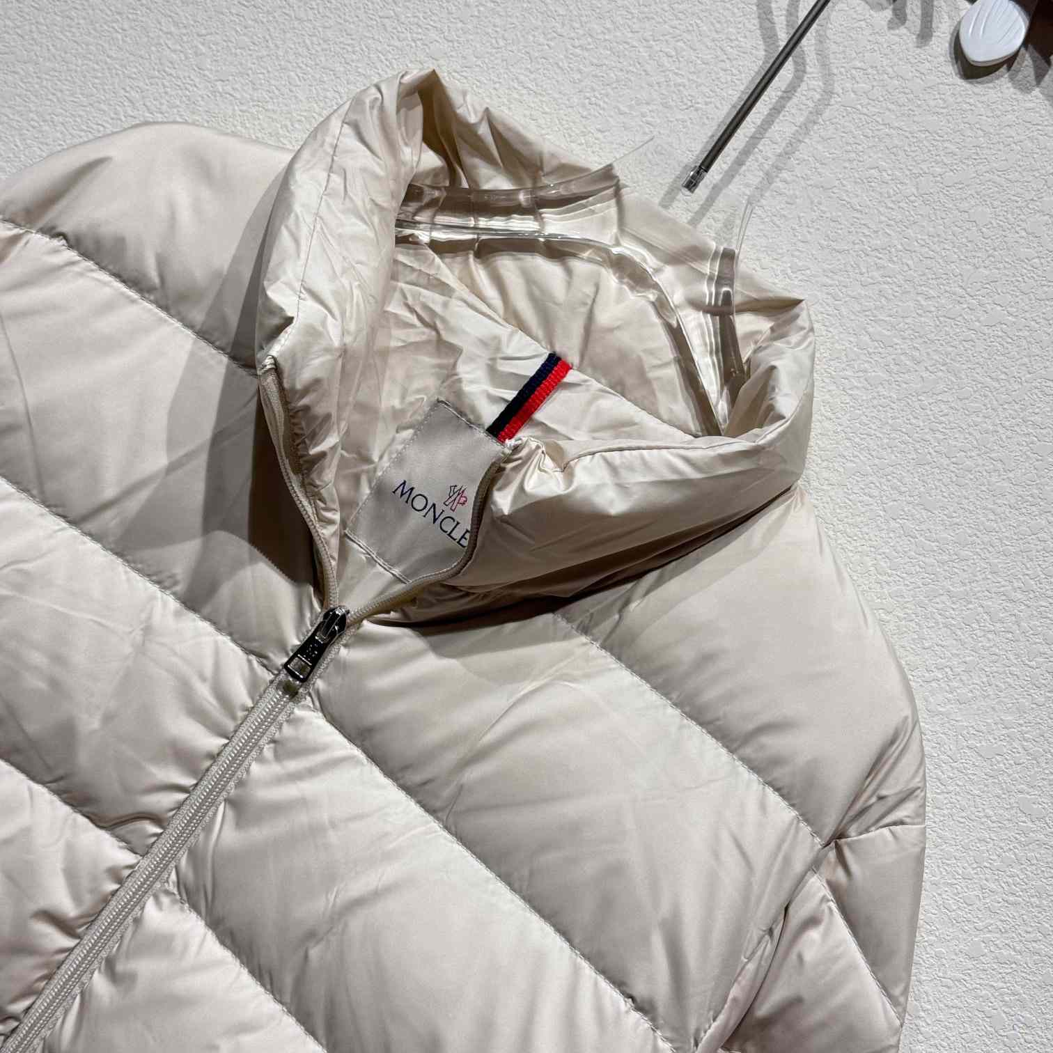 Moncler Down Jacket - DesignerGu