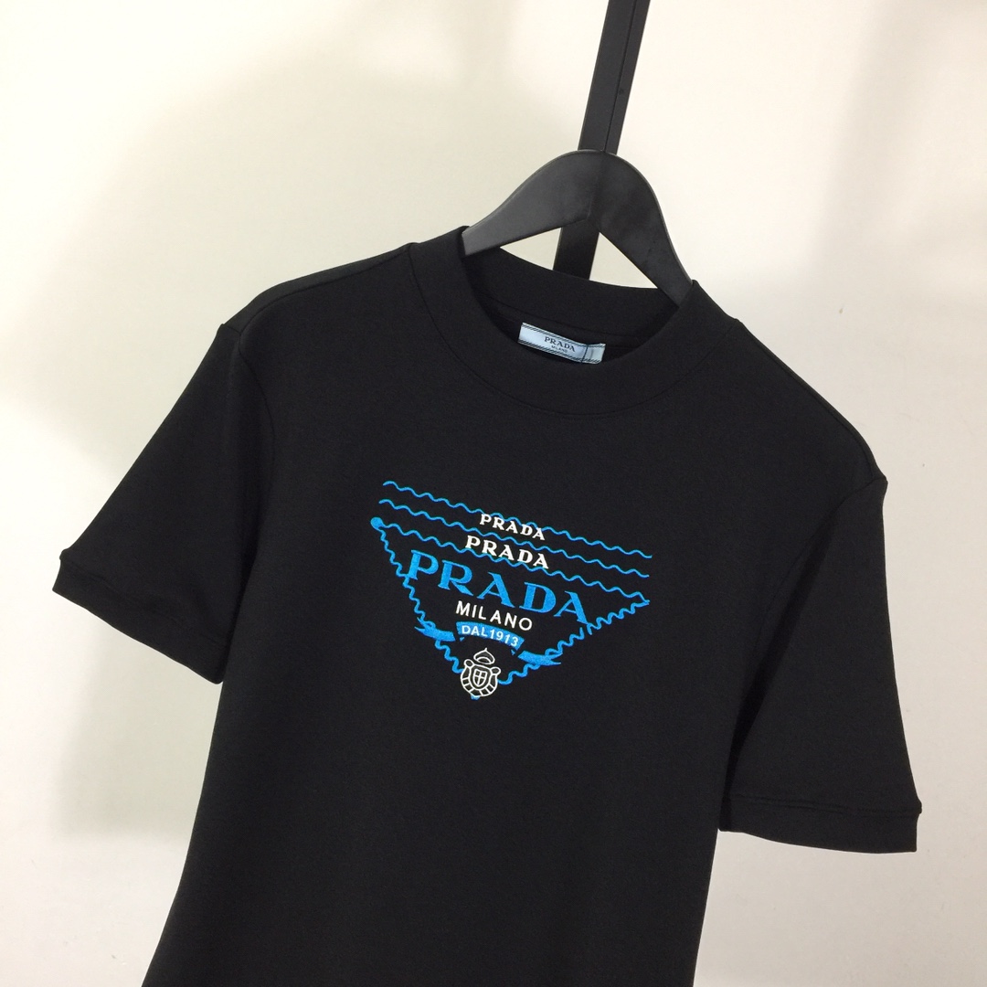 Prada Cotton T-shirts - DesignerGu