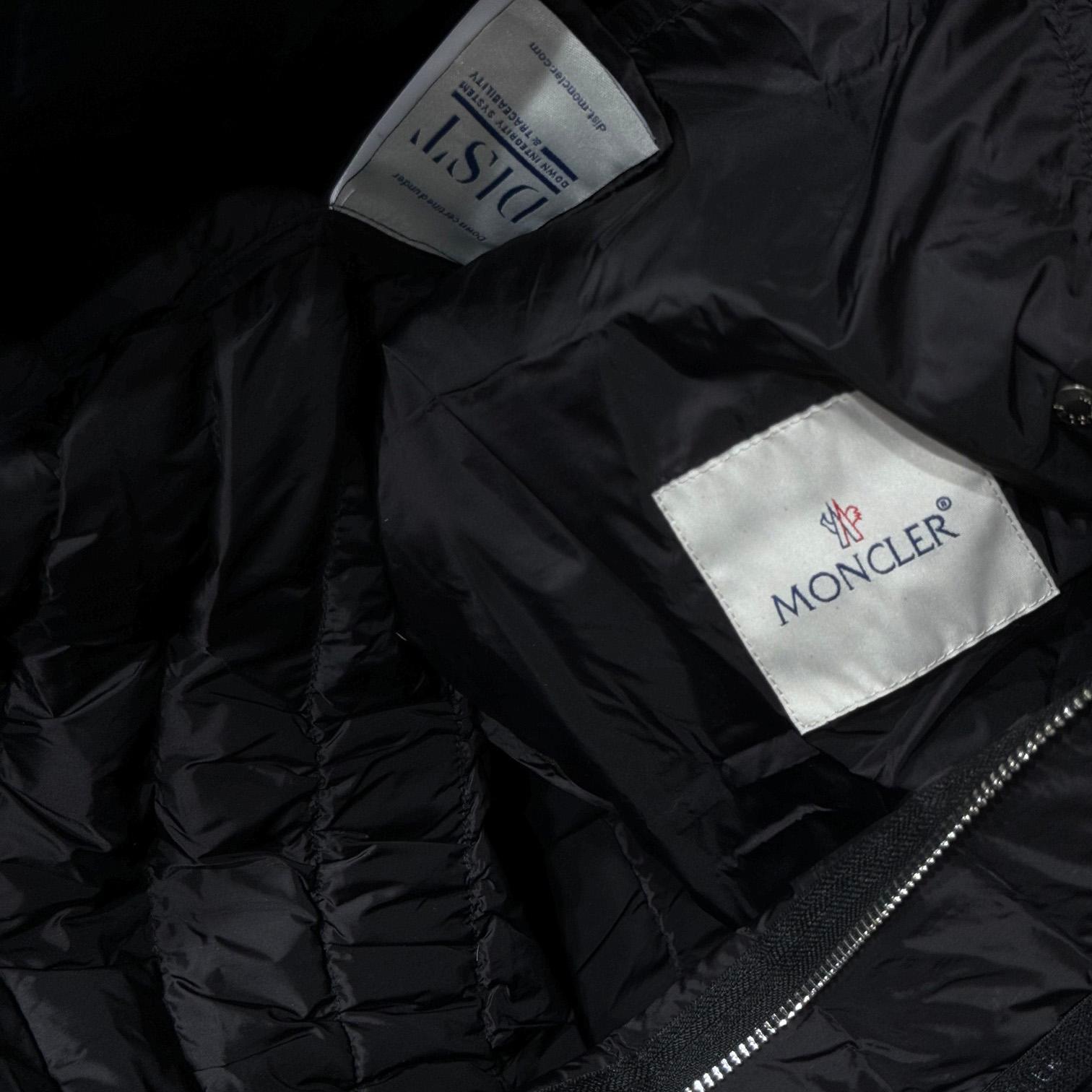 Moncler Long Down Jacket - DesignerGu