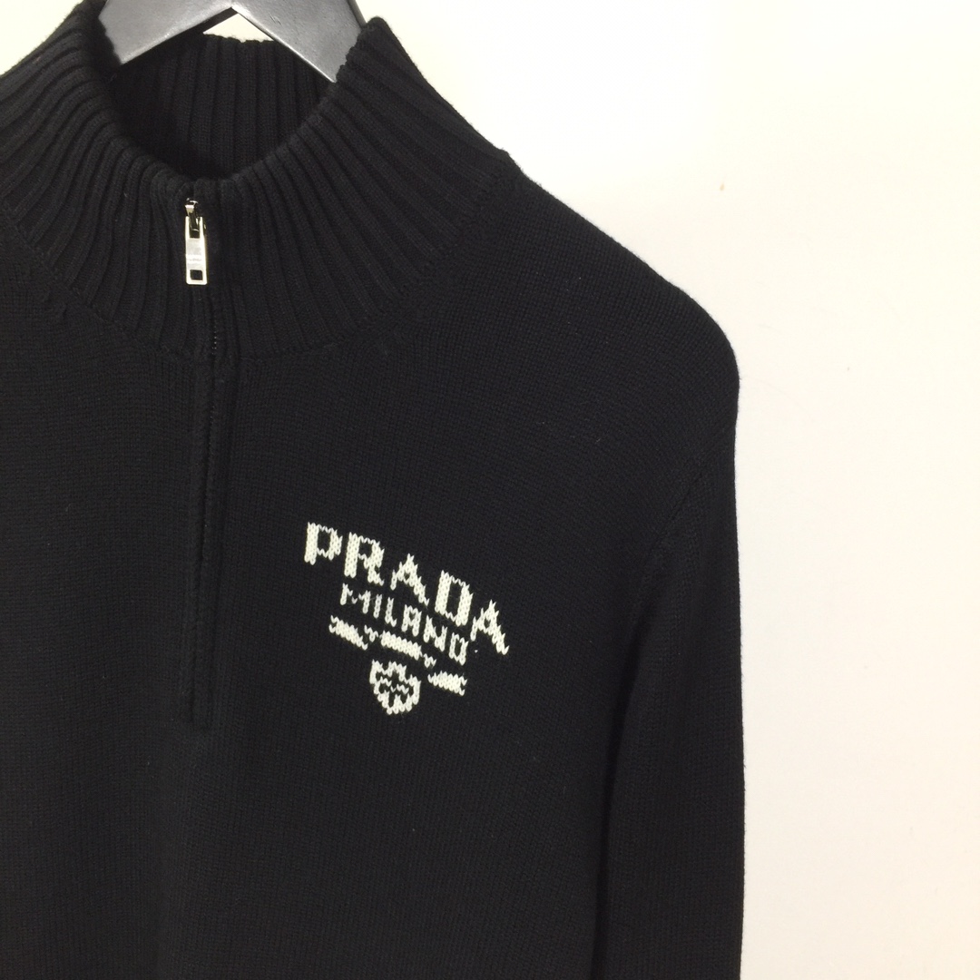 Prada Intarsia Knit Logo Zip-Up Cardigan - DesignerGu