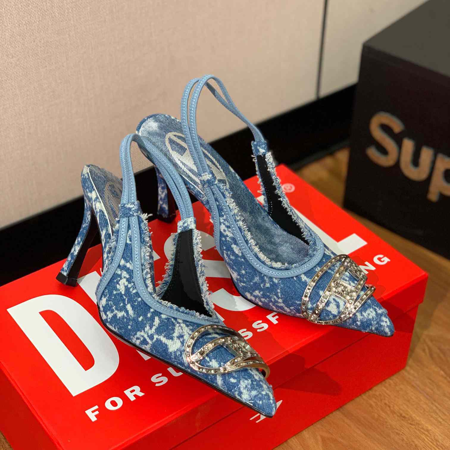 Diesel Women's Blue Venus Heels - DesignerGu