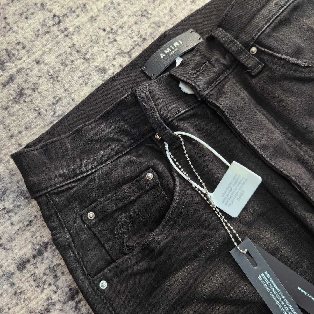 Amiri Slim Fit Jeans    684 - DesignerGu