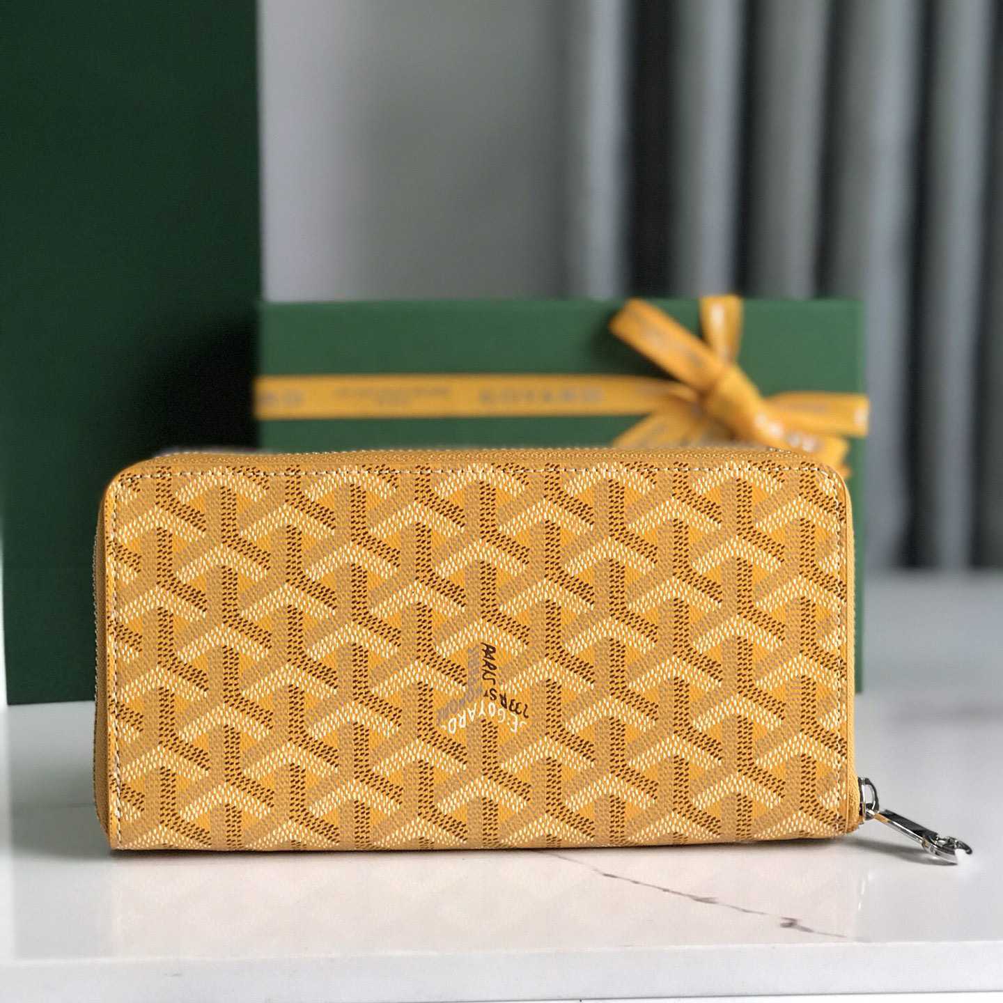 Goyard Matignon GM Wallet - DesignerGu