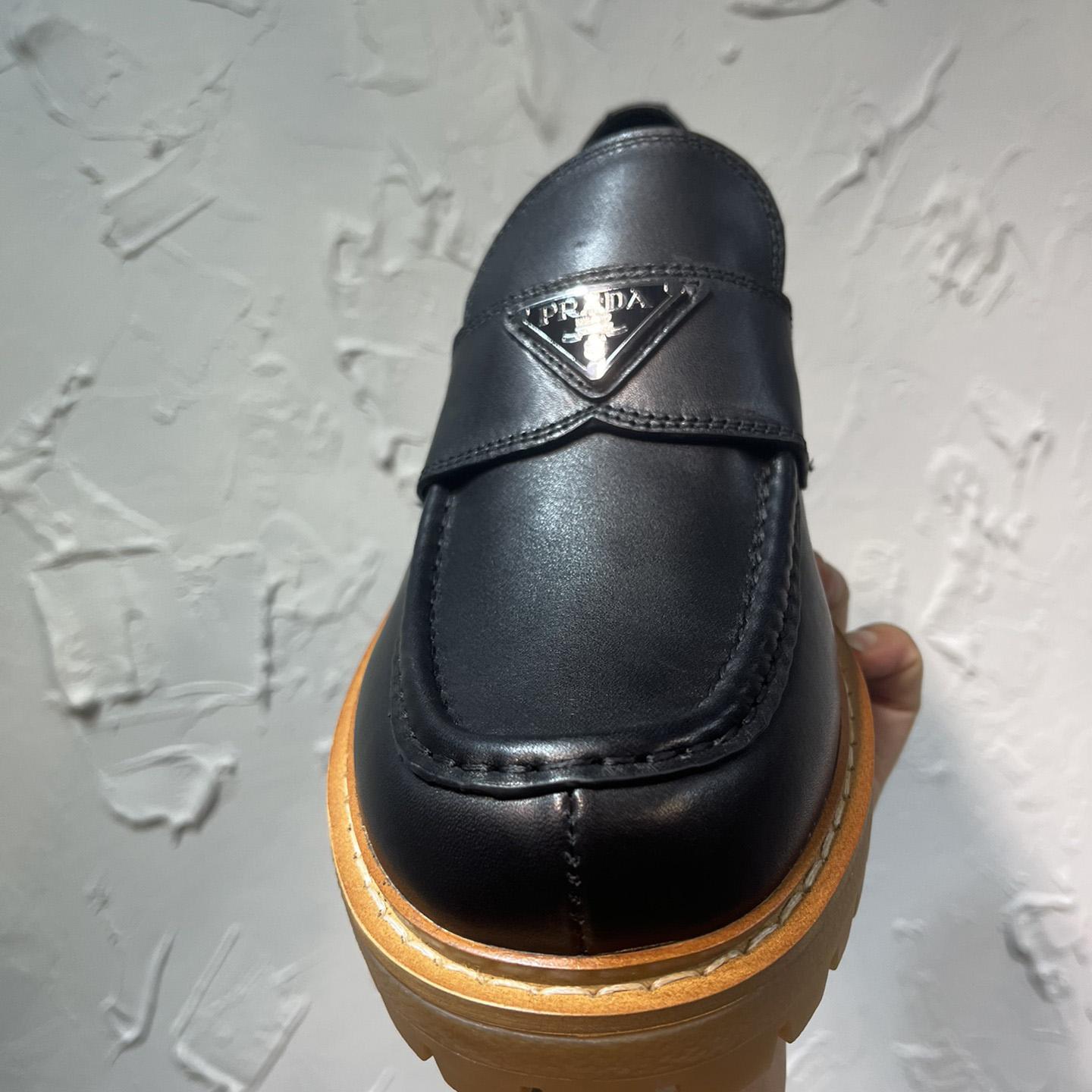 Prada Leather Loafers In Black - DesignerGu