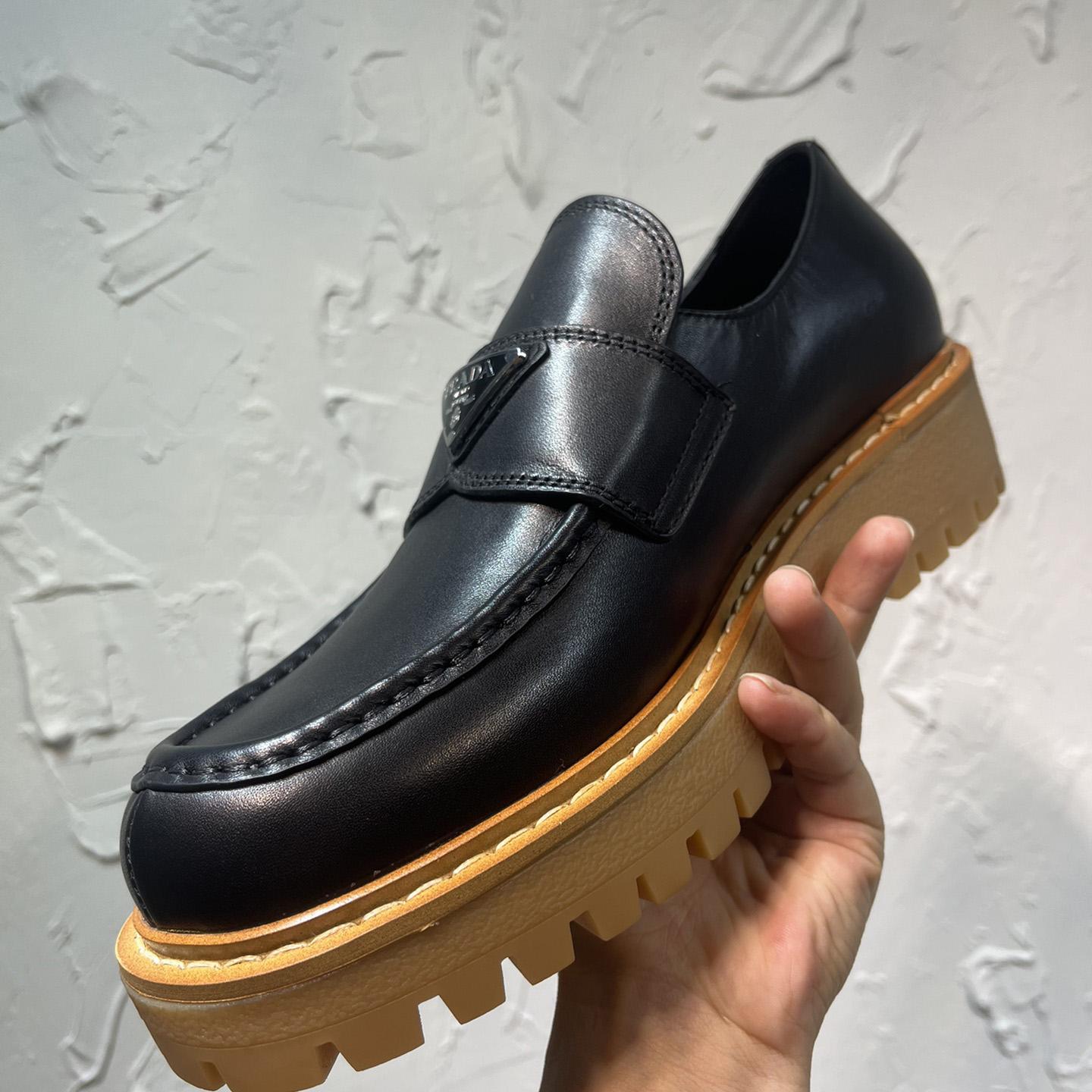 Prada Leather Loafers In Black - DesignerGu