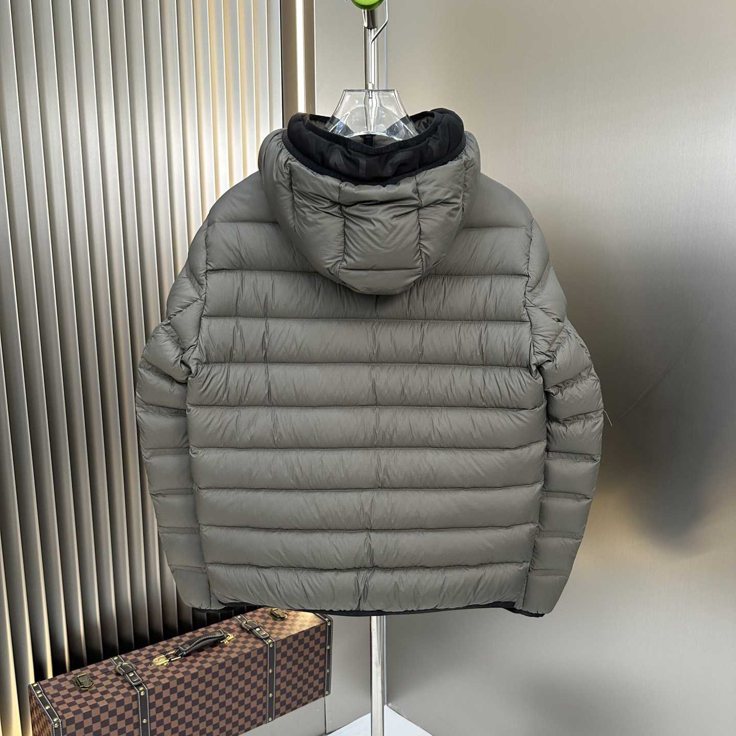 Moncler Hooded Puffer Jacket - DesignerGu