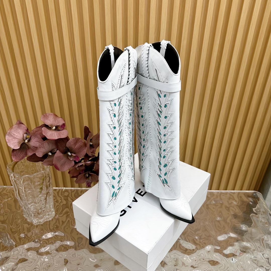 Givenchy Shark Lock Cowboy Boots In Leather With Strass - DesignerGu