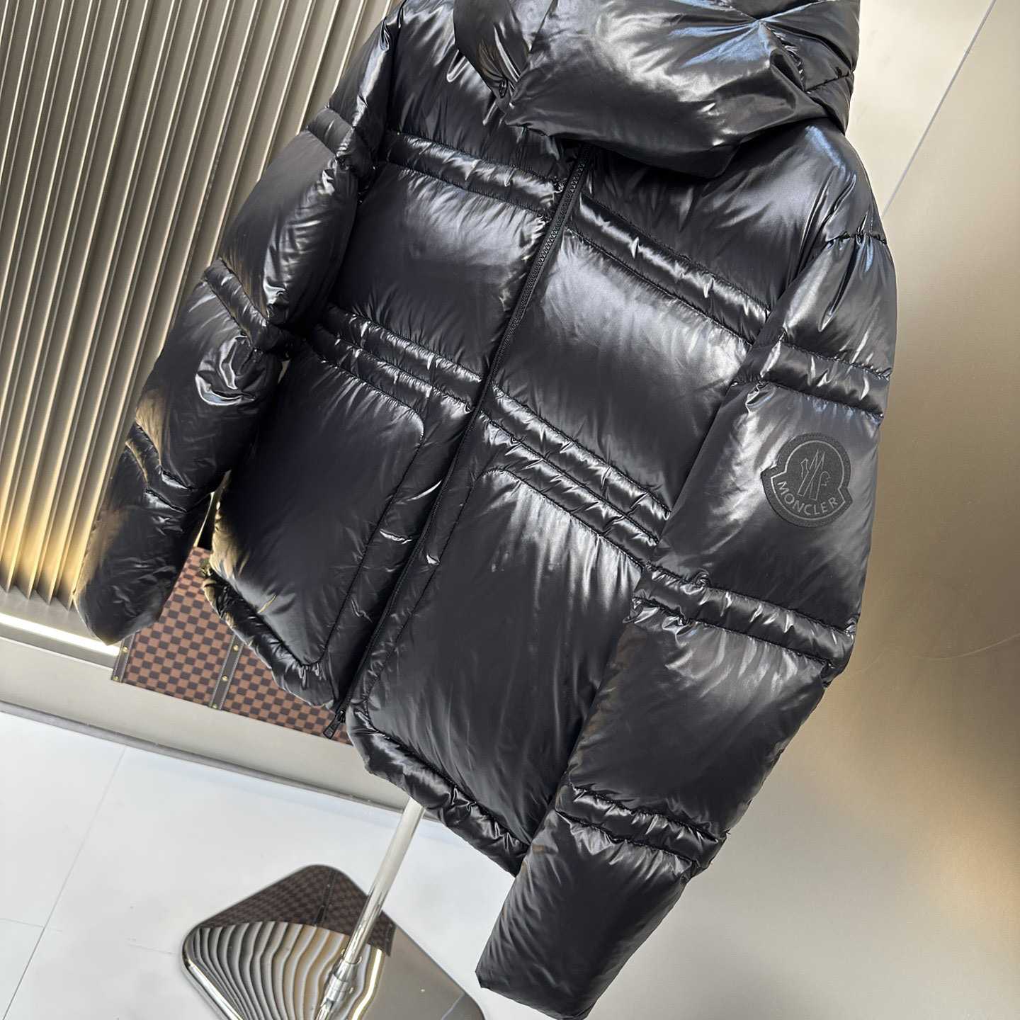 Moncler Thuban Nylon Laquè Down Jacket - DesignerGu