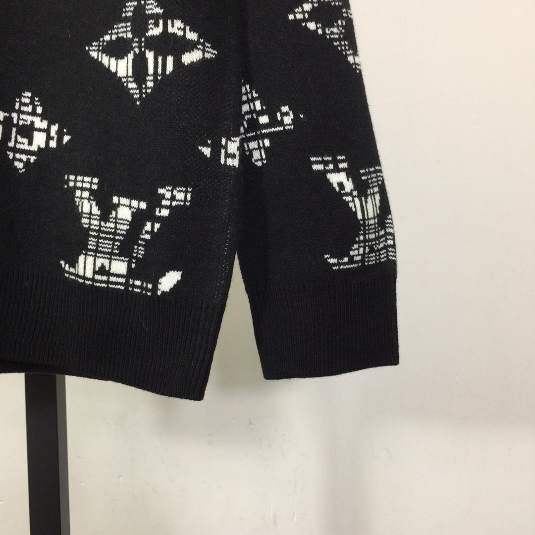 Louis Vuitton Monogram Sweater - DesignerGu