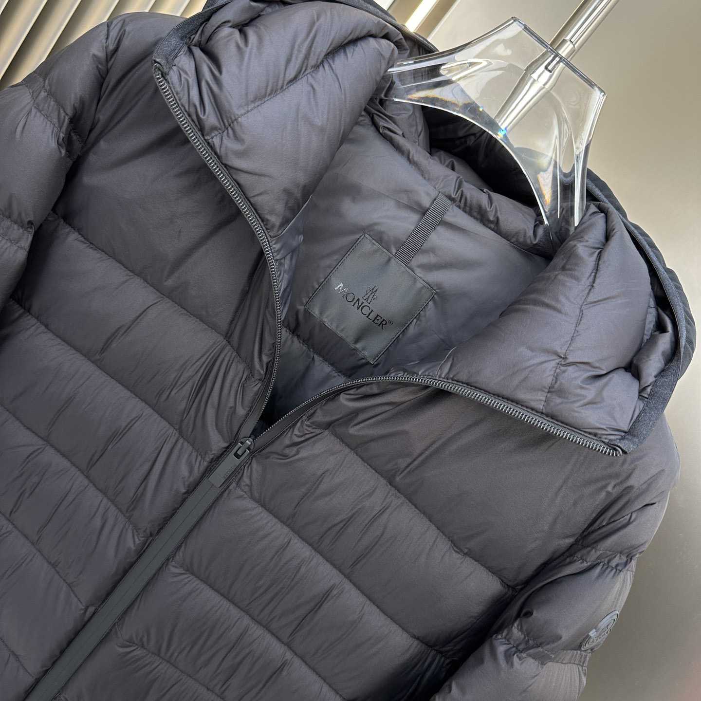 Moncler Hooded Puffer Jacket - DesignerGu