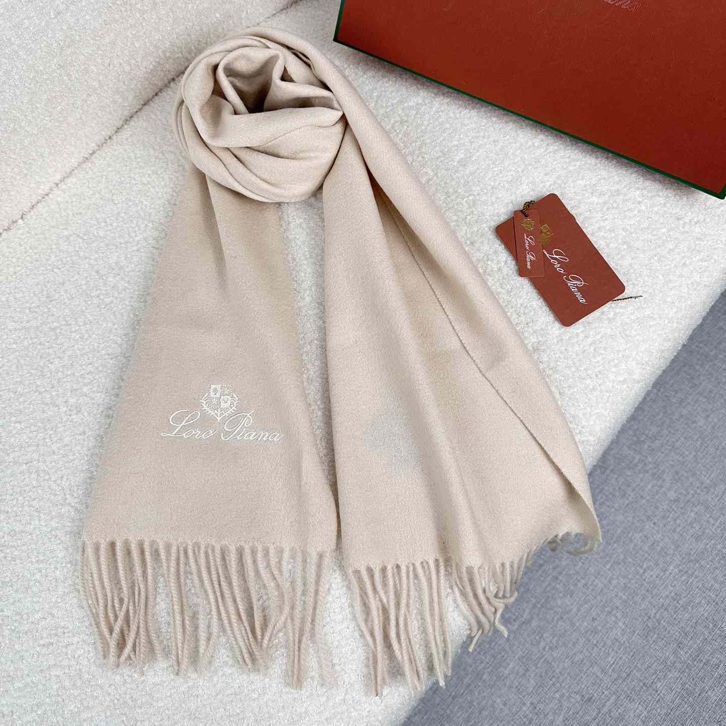 Loro Piana Grande Unita Scarf - DesignerGu