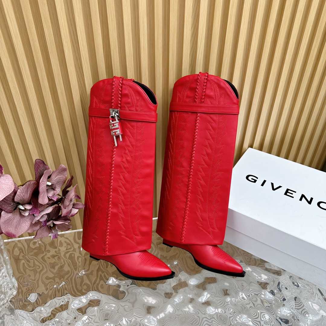 Givenchy Shark Lock Cowboy Boots In Leather With Western Pattern - DesignerGu