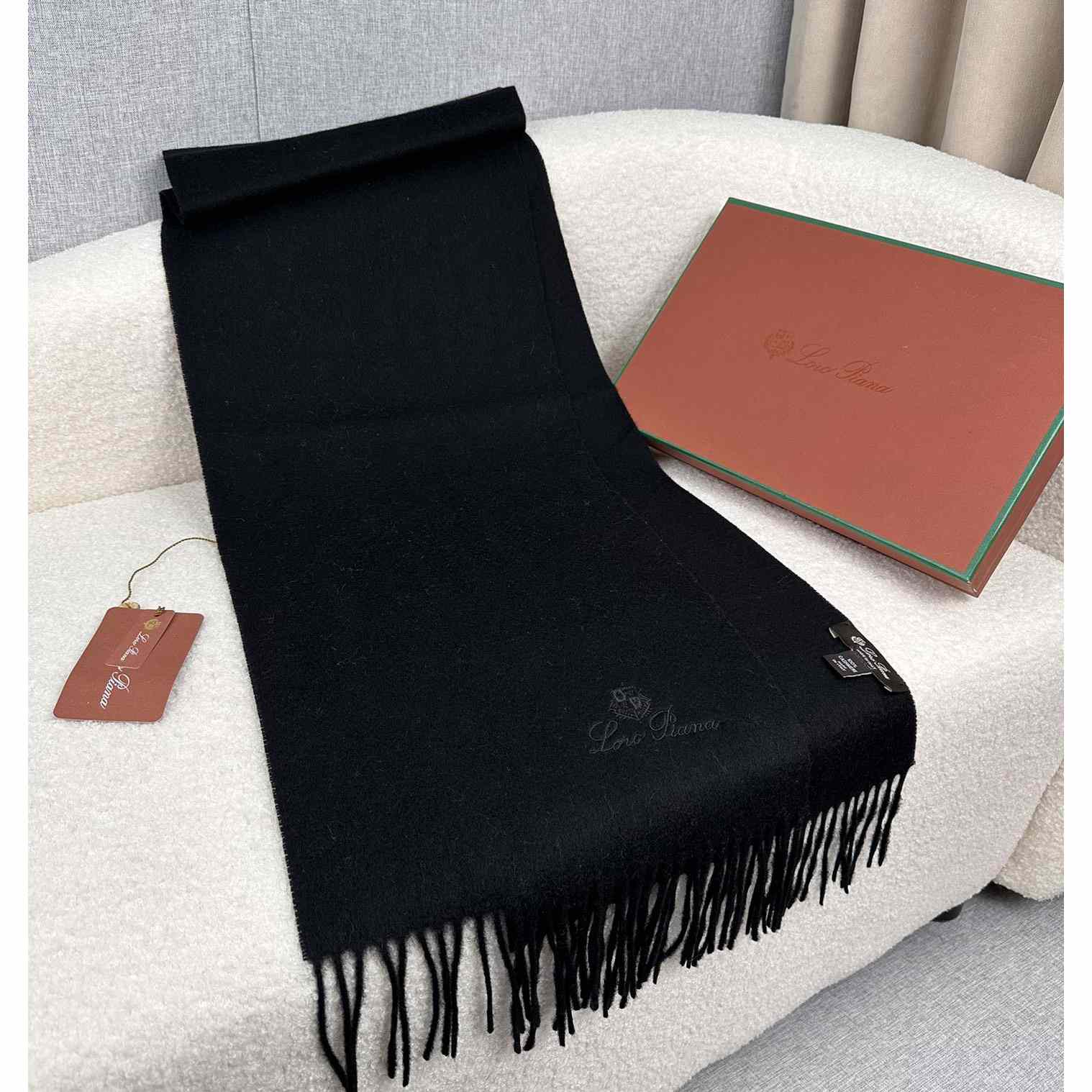 Loro Piana Grande Unita Scarf - DesignerGu