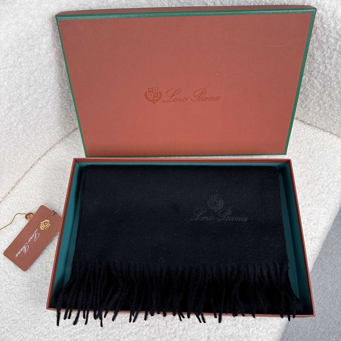 Loro Piana Grande Unita Scarf - DesignerGu