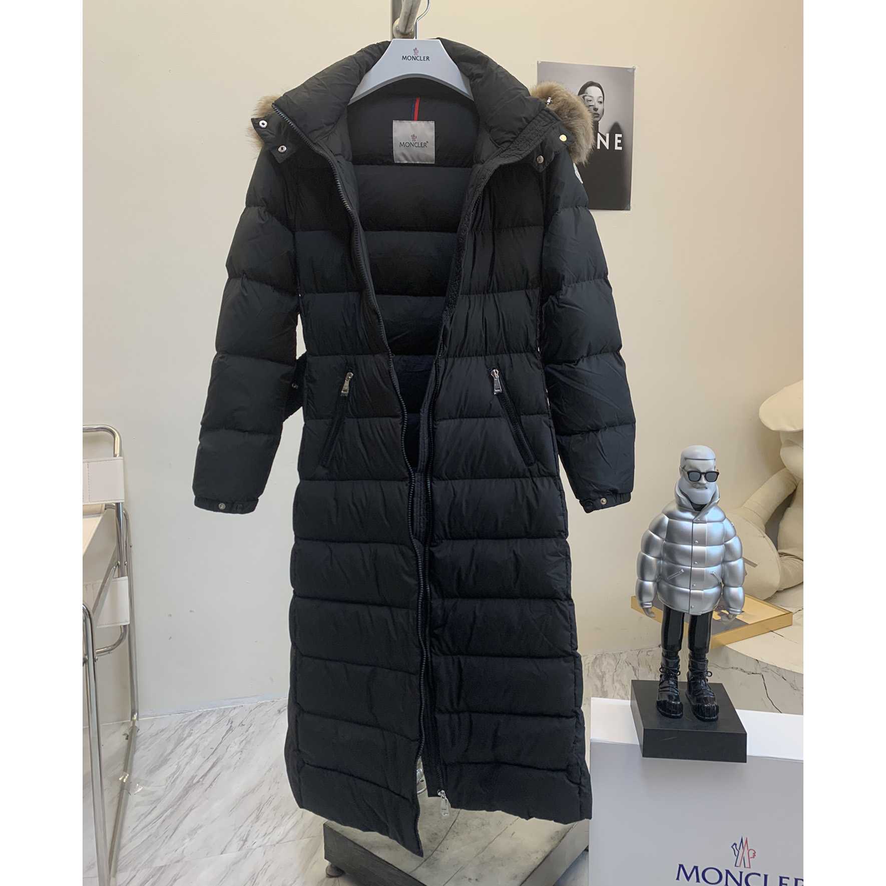 Moncler Leersie Long Down Jacket - DesignerGu