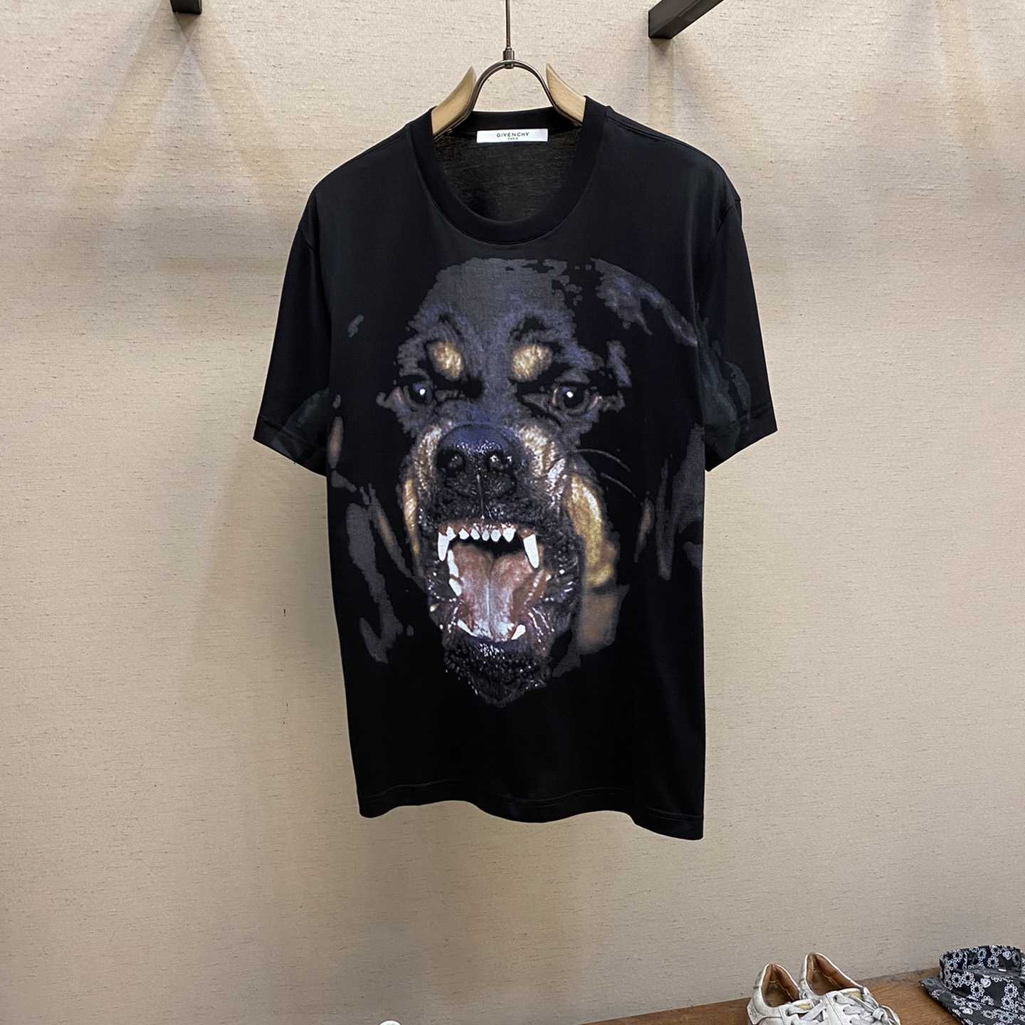 Givenchy Rottweiler Cotton Tee - DesignerGu