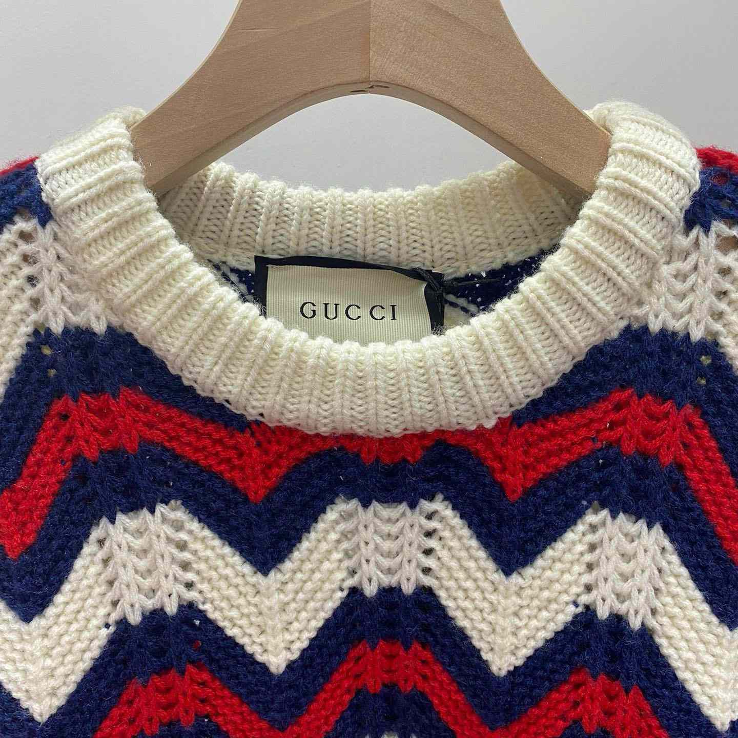 Gucci Chevron Knit Jumper - DesignerGu