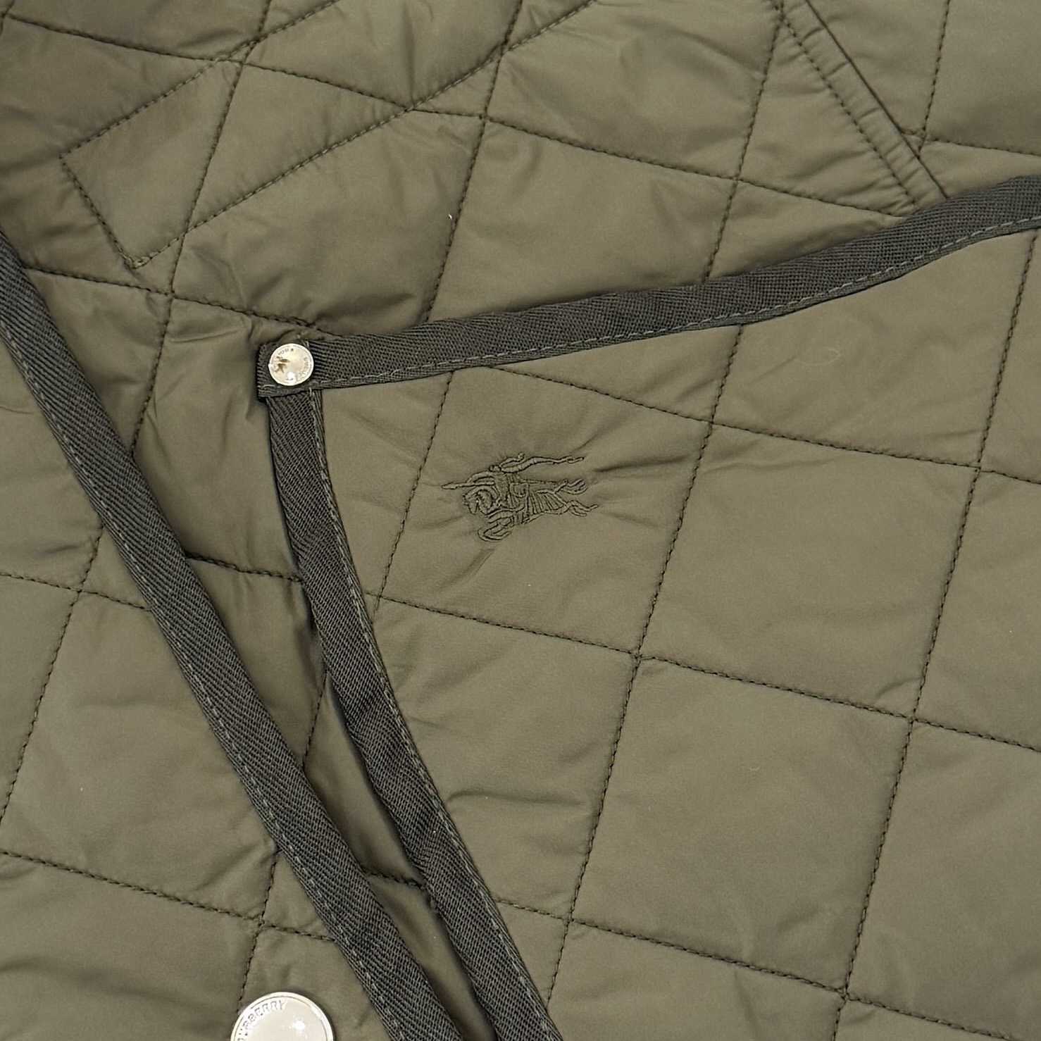 Burberry Quilted Nylon Jacket - DesignerGu