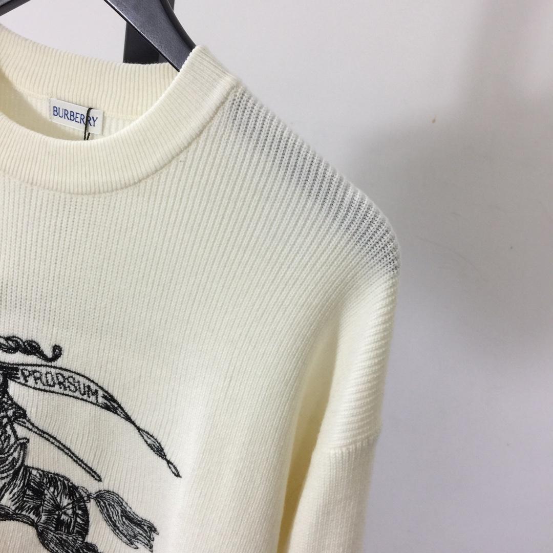 Burberry Sweater - DesignerGu