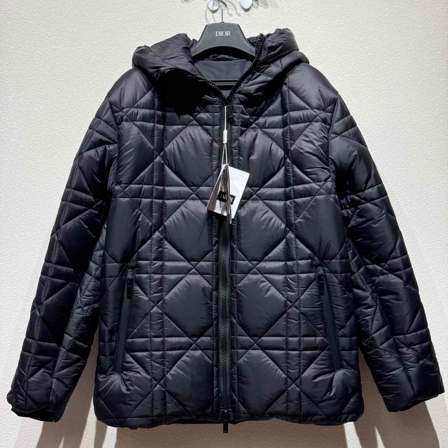 Dior Puffer Jacket - DesignerGu