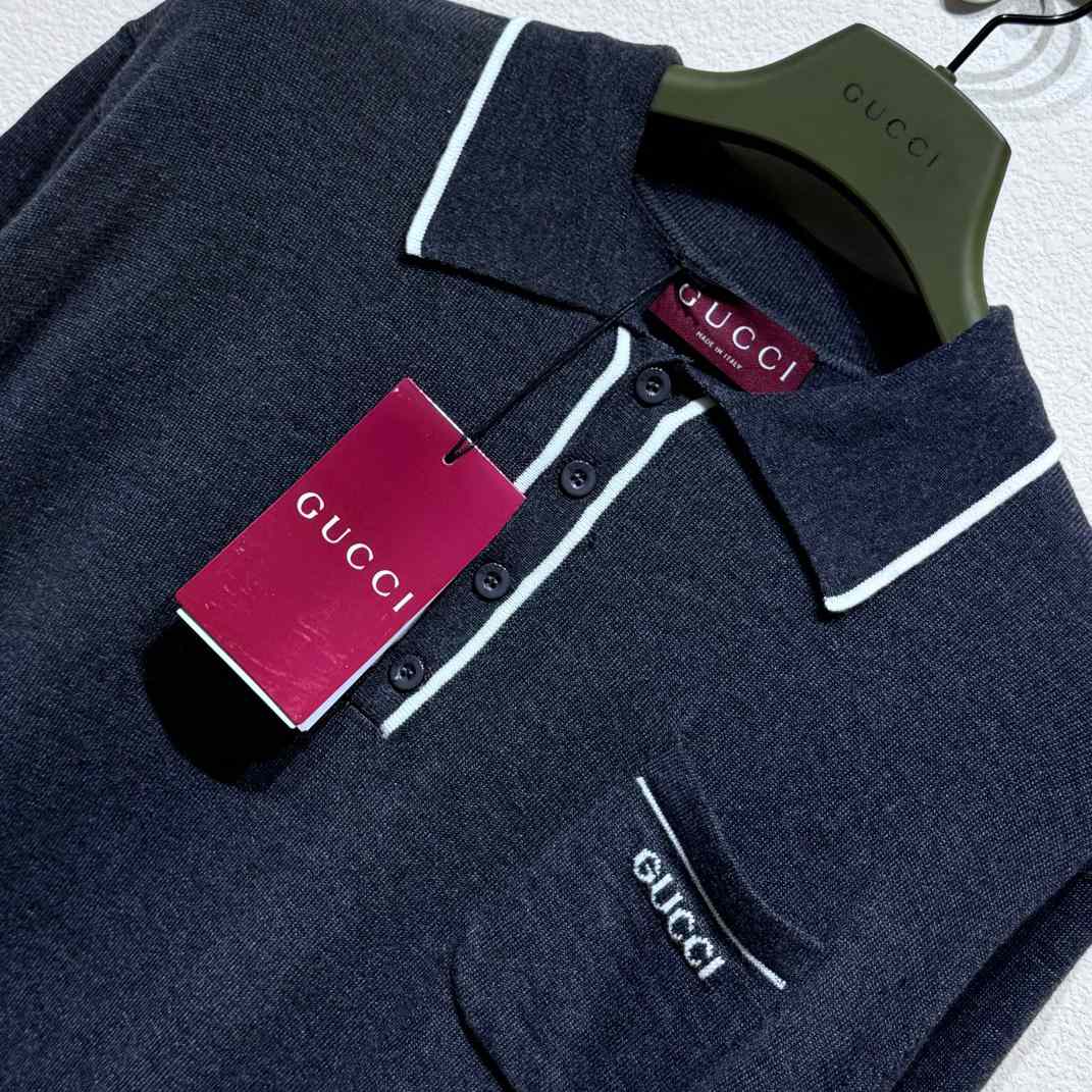 Gucci Knit Wool Long Sleeve Polo Top - DesignerGu