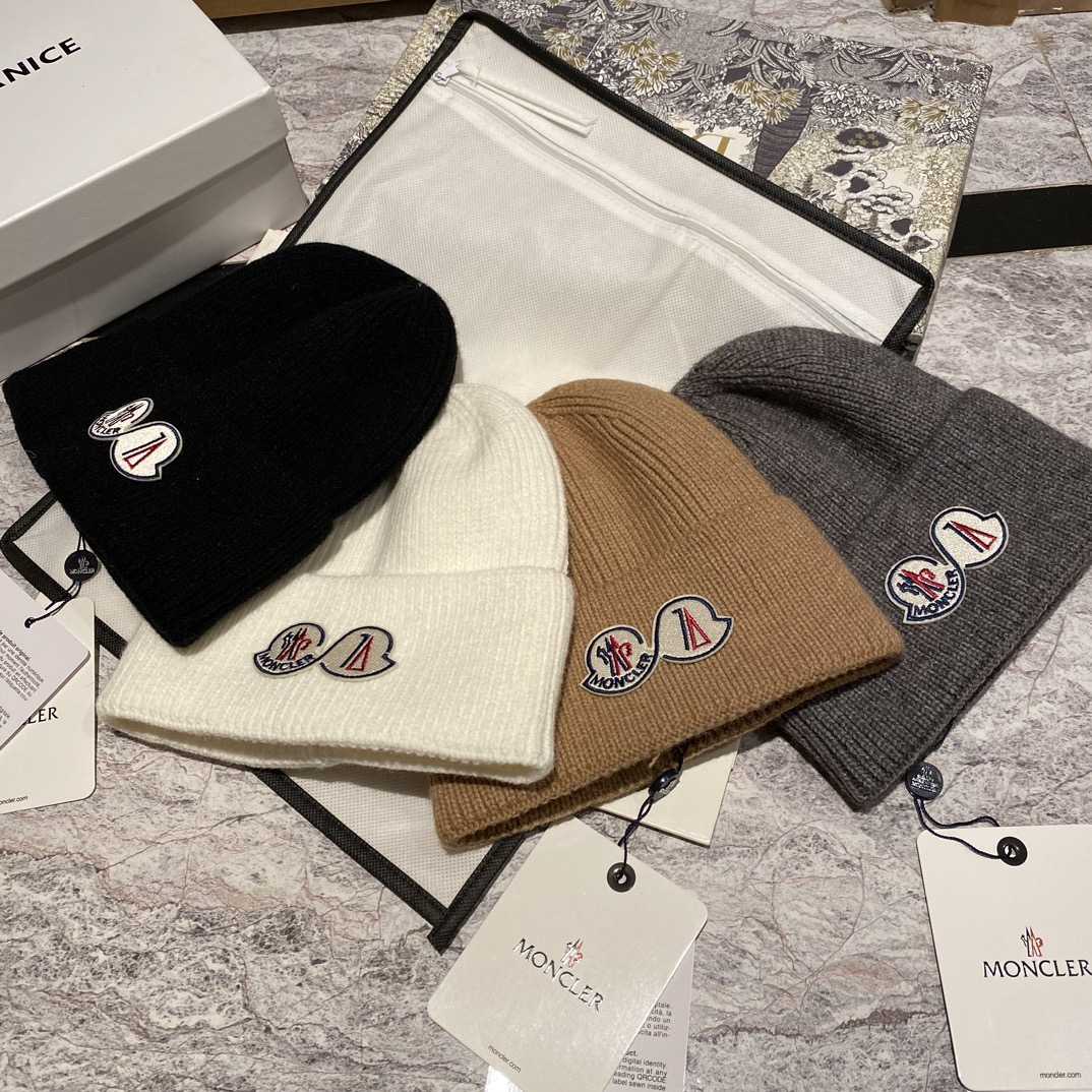 Moncler Beanie  - DesignerGu