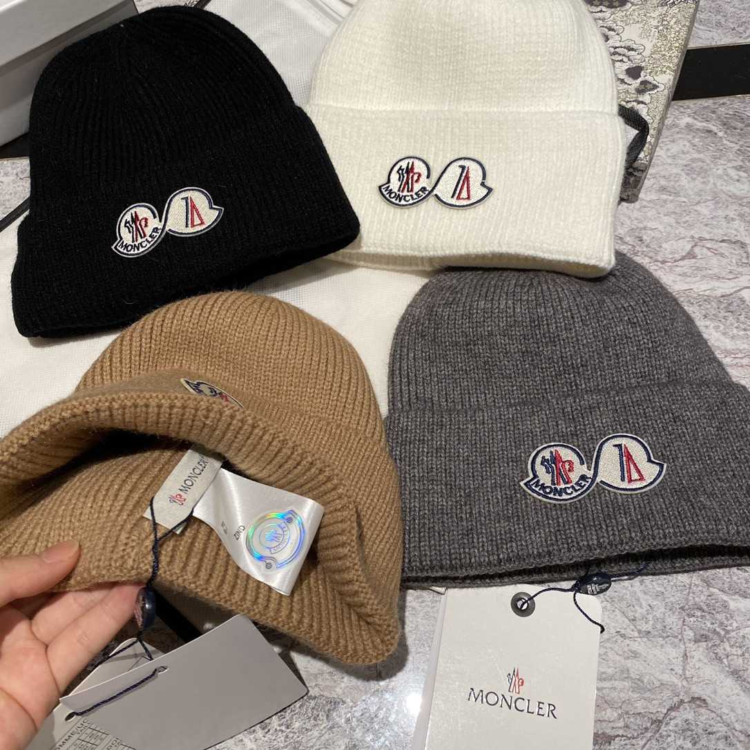 Moncler Beanie  - DesignerGu