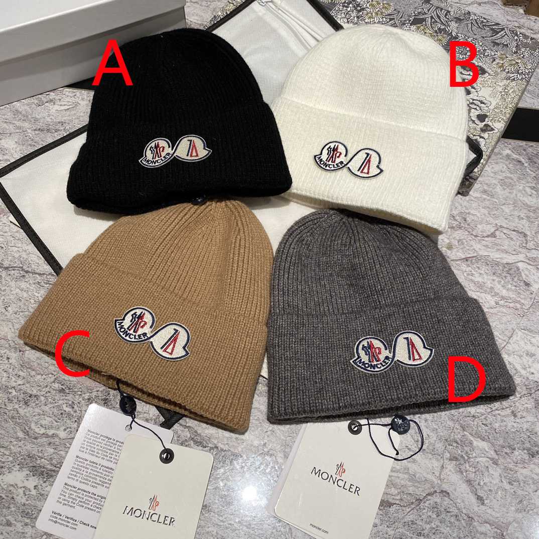 Moncler Beanie  - DesignerGu