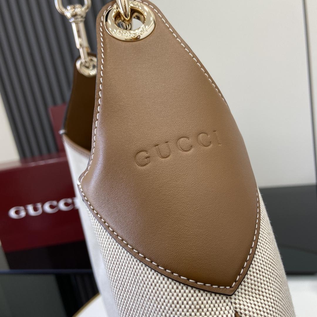 Gucci B Medium Shoulder Bag - DesignerGu