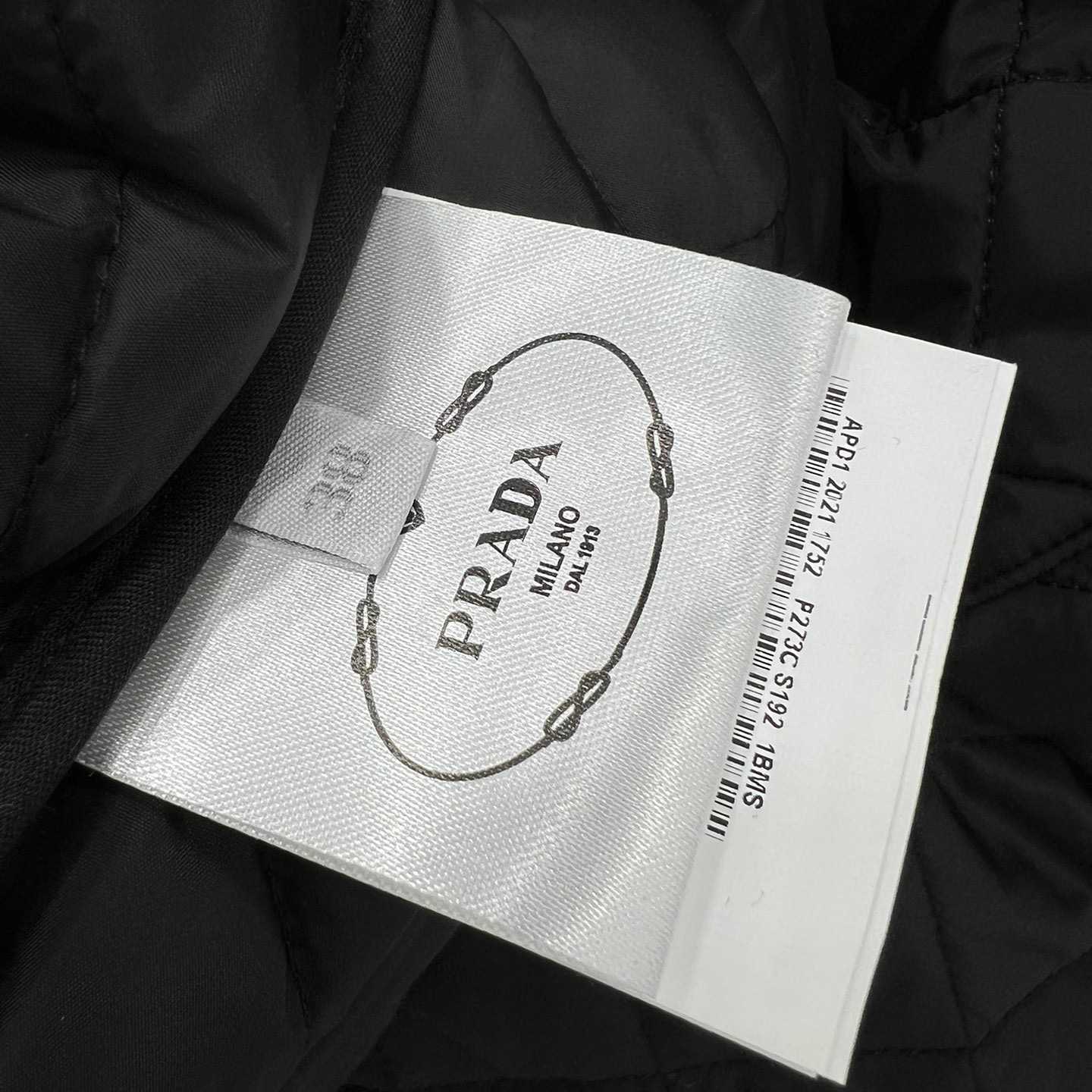 Prada Lightweight Re-Nylon Trench Coat - DesignerGu