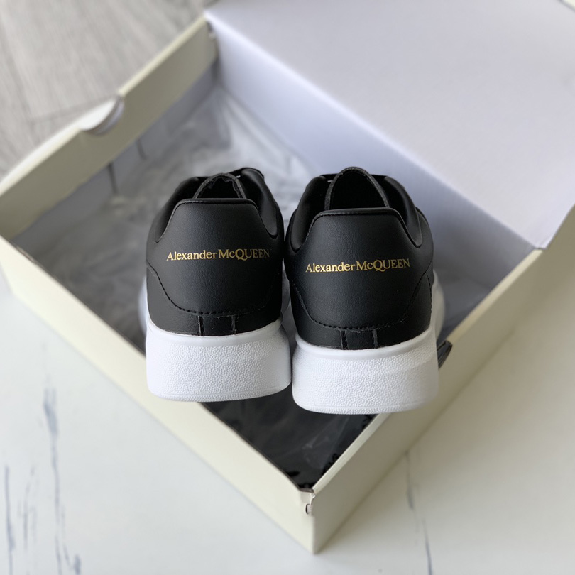 Alexander Mcqueen Oversized Kdis Sneaker  - DesignerGu