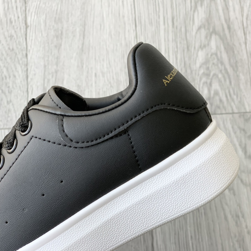 Alexander Mcqueen Oversized Kdis Sneaker  - DesignerGu