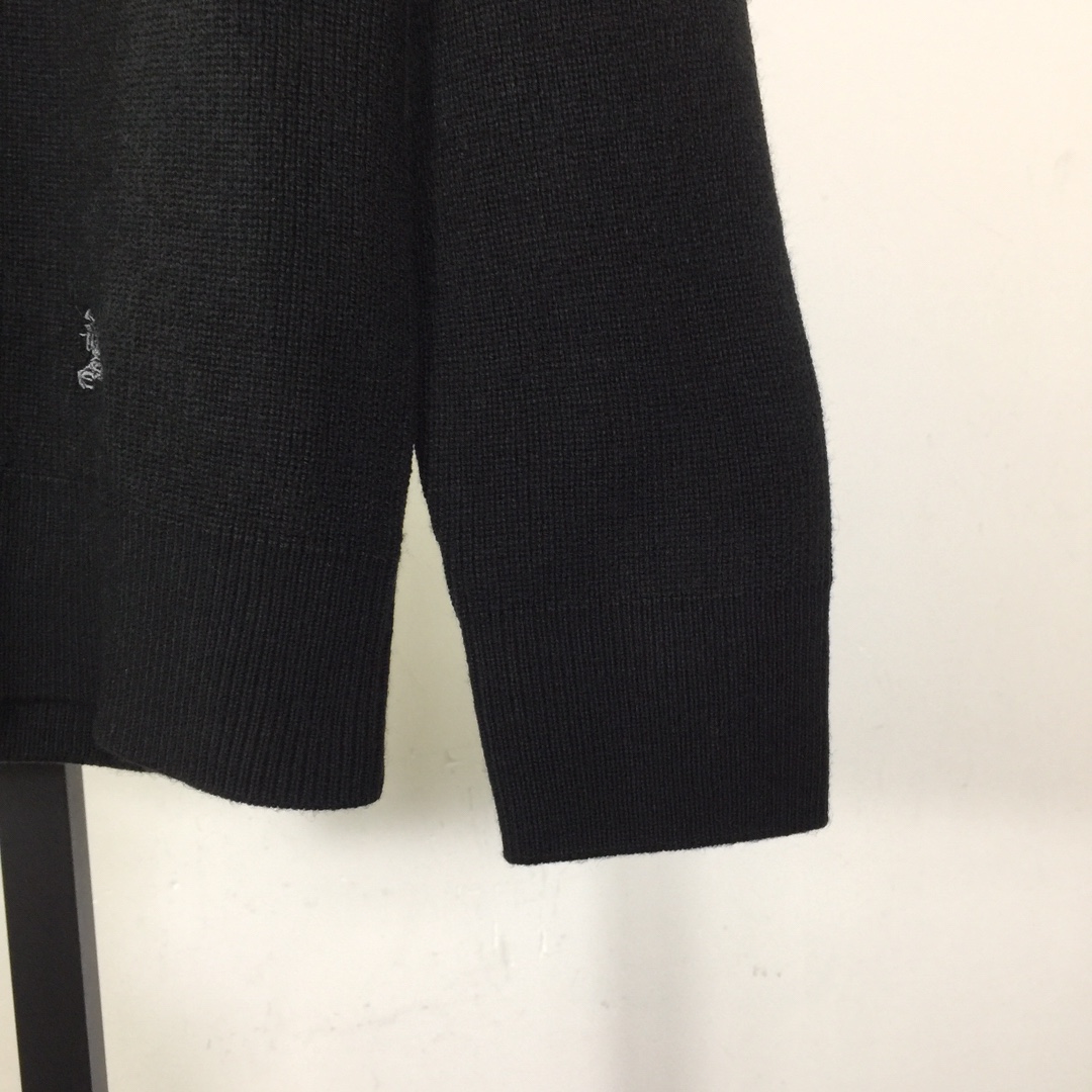 Burberry Sweater - DesignerGu