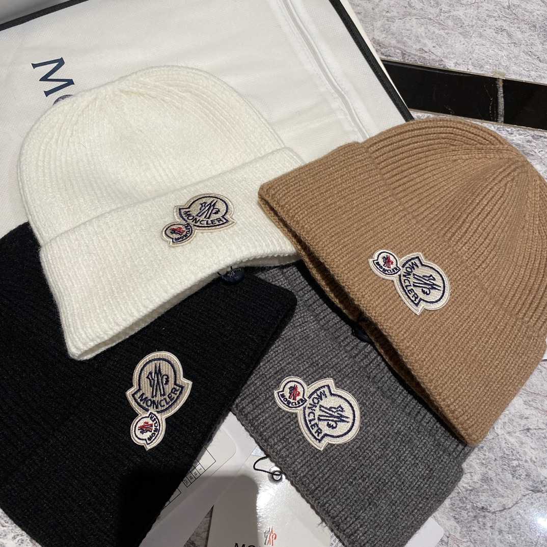 Moncler Beanie  - DesignerGu