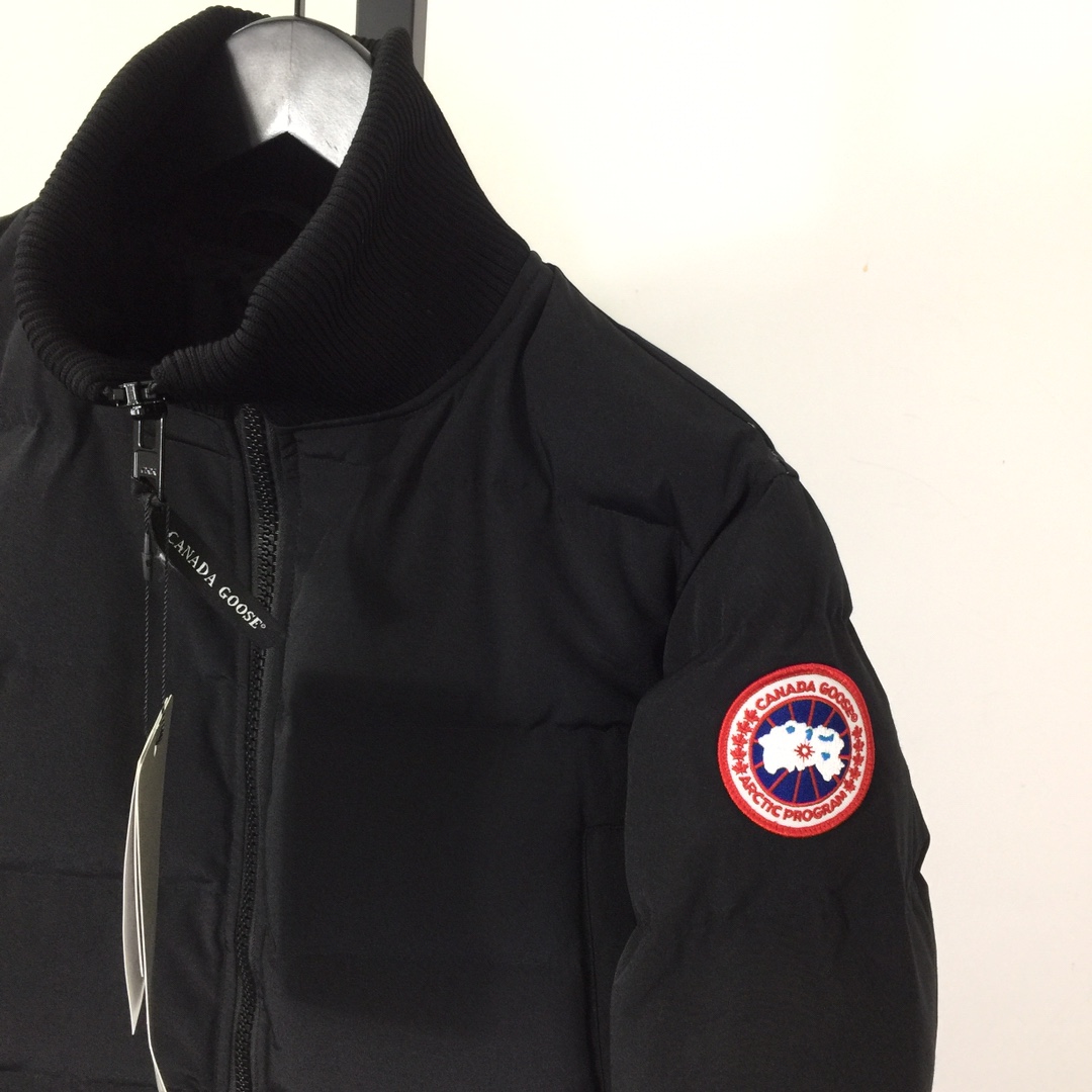 Canada Goose Down Jacket - DesignerGu