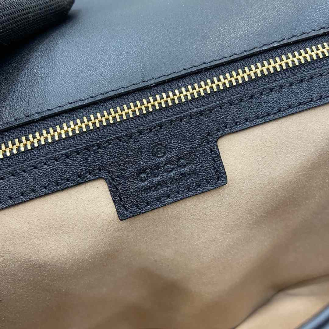 Gucci Blondie Medium Top Handle Bag - DesignerGu