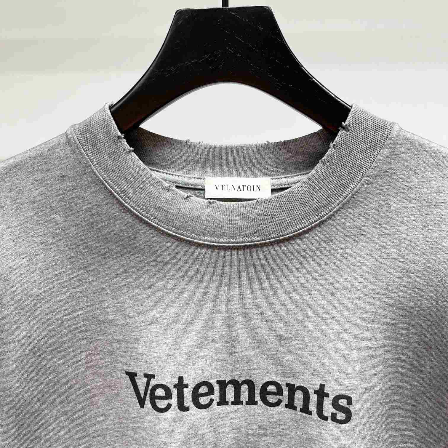 Vetements Cotton T-Shirt - DesignerGu