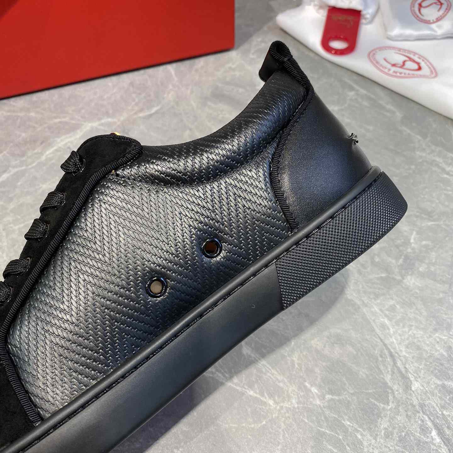 Christian Louboutin Sneakers - DesignerGu