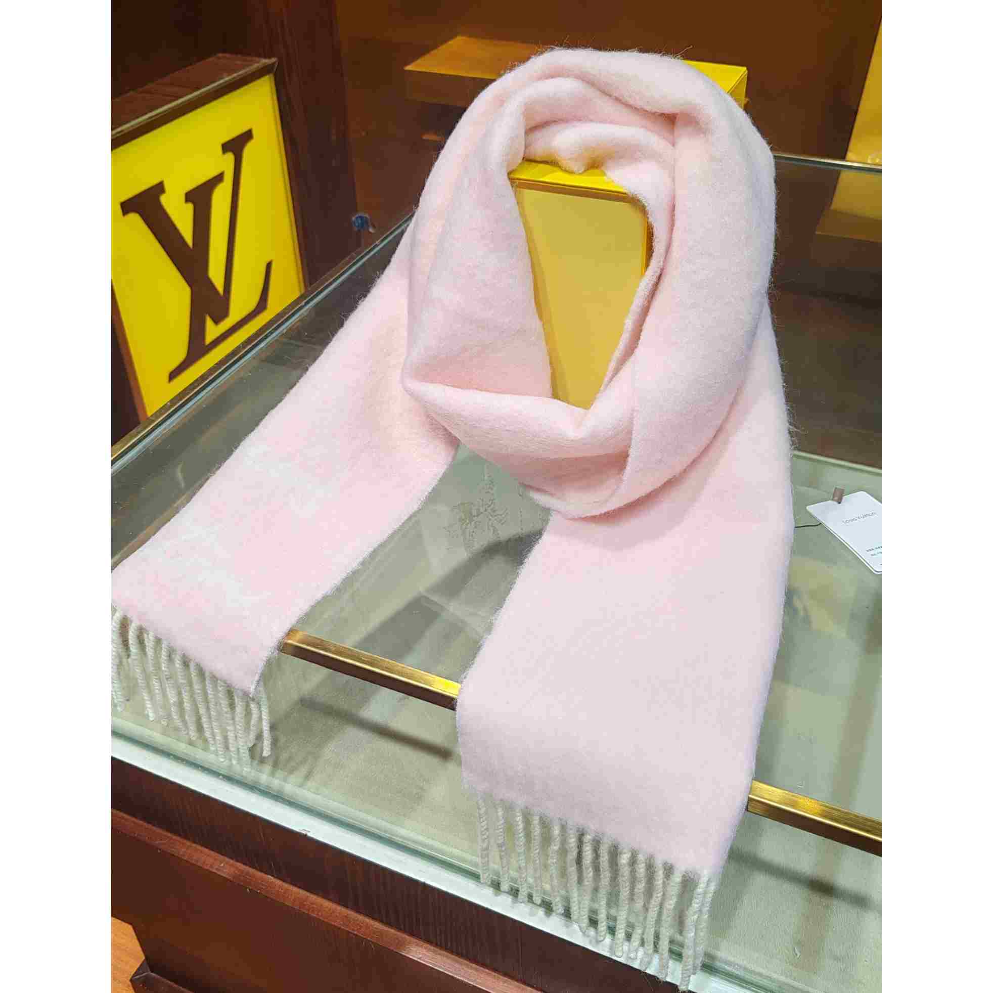 Louis Vuitton Fluffygram Scarf  M94797 - DesignerGu