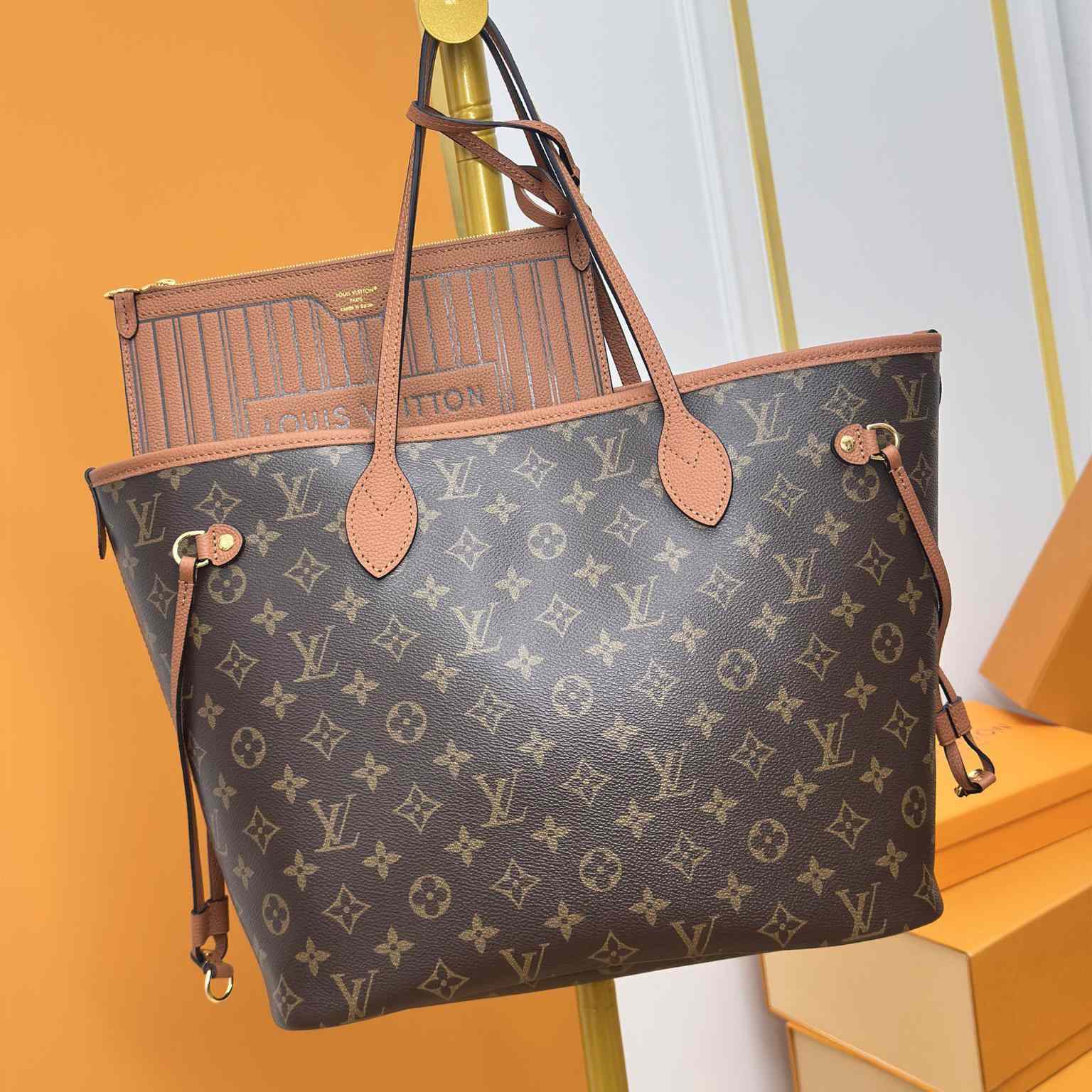 Louis Vuitton Neverfull Inside Out MM   M12061 - DesignerGu