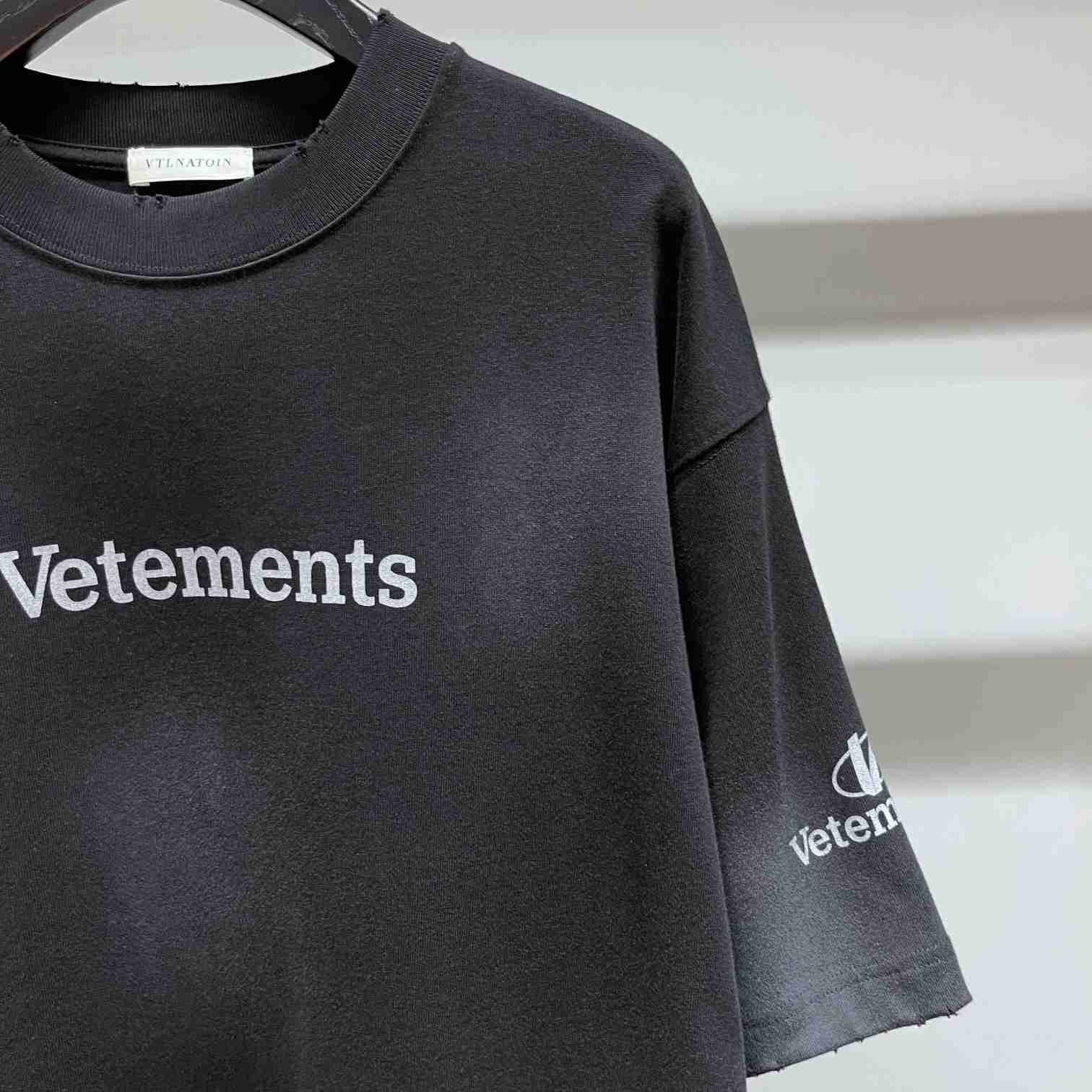 Vetements Cotton T-Shirt - DesignerGu