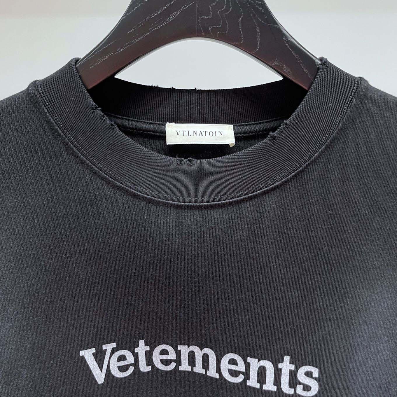 Vetements Cotton T-Shirt - DesignerGu