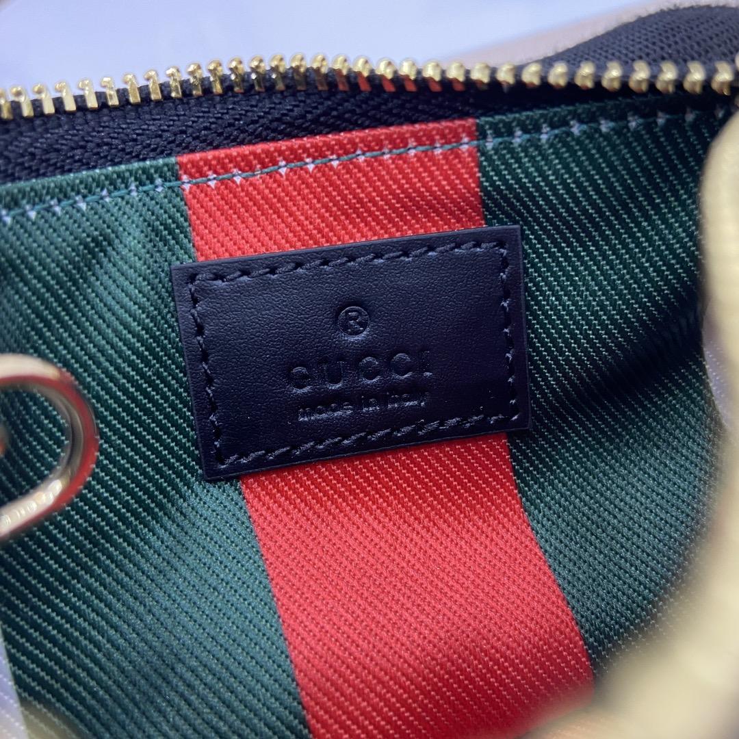 Gucci GG Emblem Key Case - DesignerGu